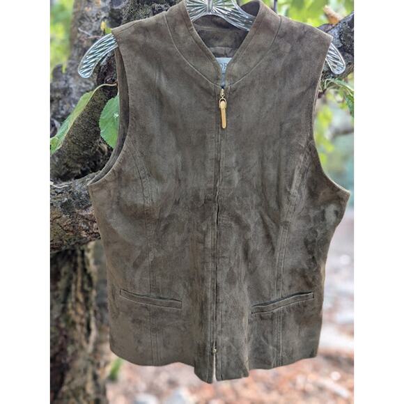 Worth Jackets & Blazers - WORTH New York- 100% genuine leather zipper vest olive green size 10